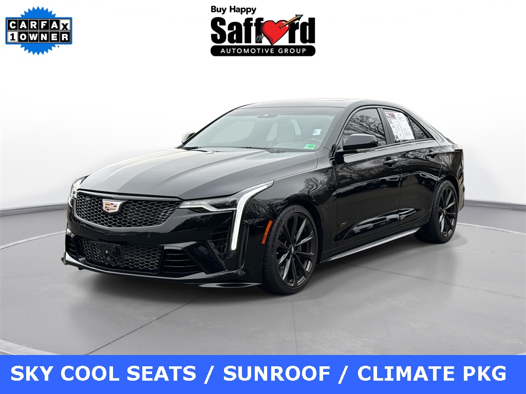 2026 Cadillac CT4 V-Series Blackwing's photo