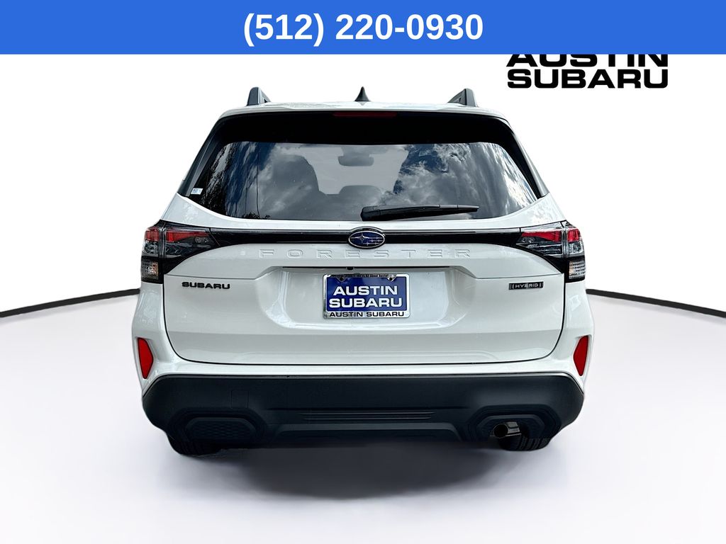 2025 Subaru Forester Premium photo 3