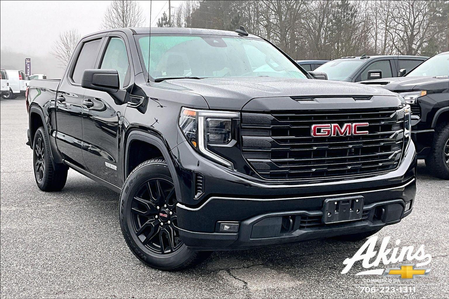 2022 GMC Sierra SLE's photo