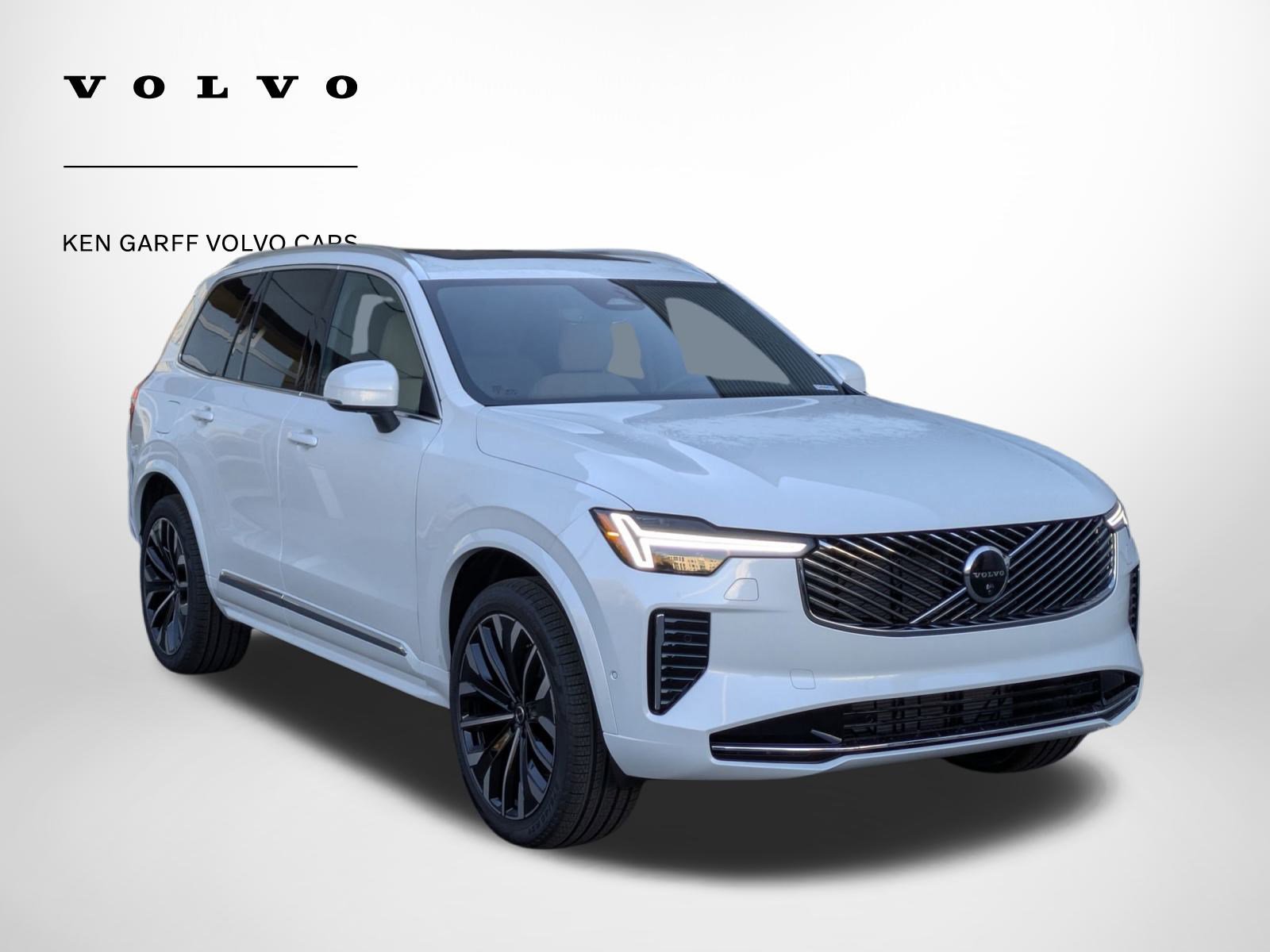 2026 Volvo XC90 Plus's photo