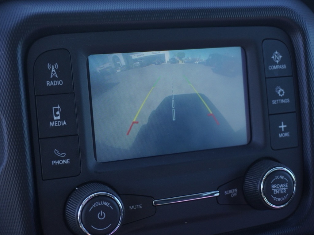 2019 Jeep Wrangler Sport S photo 14