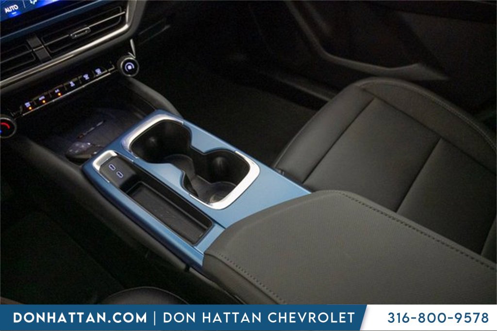2025 Chevrolet Equinox EV 1LT photo 15
