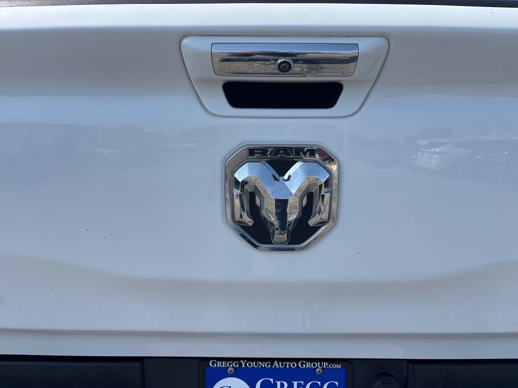 2020 Ram 1500 Laramie photo 11