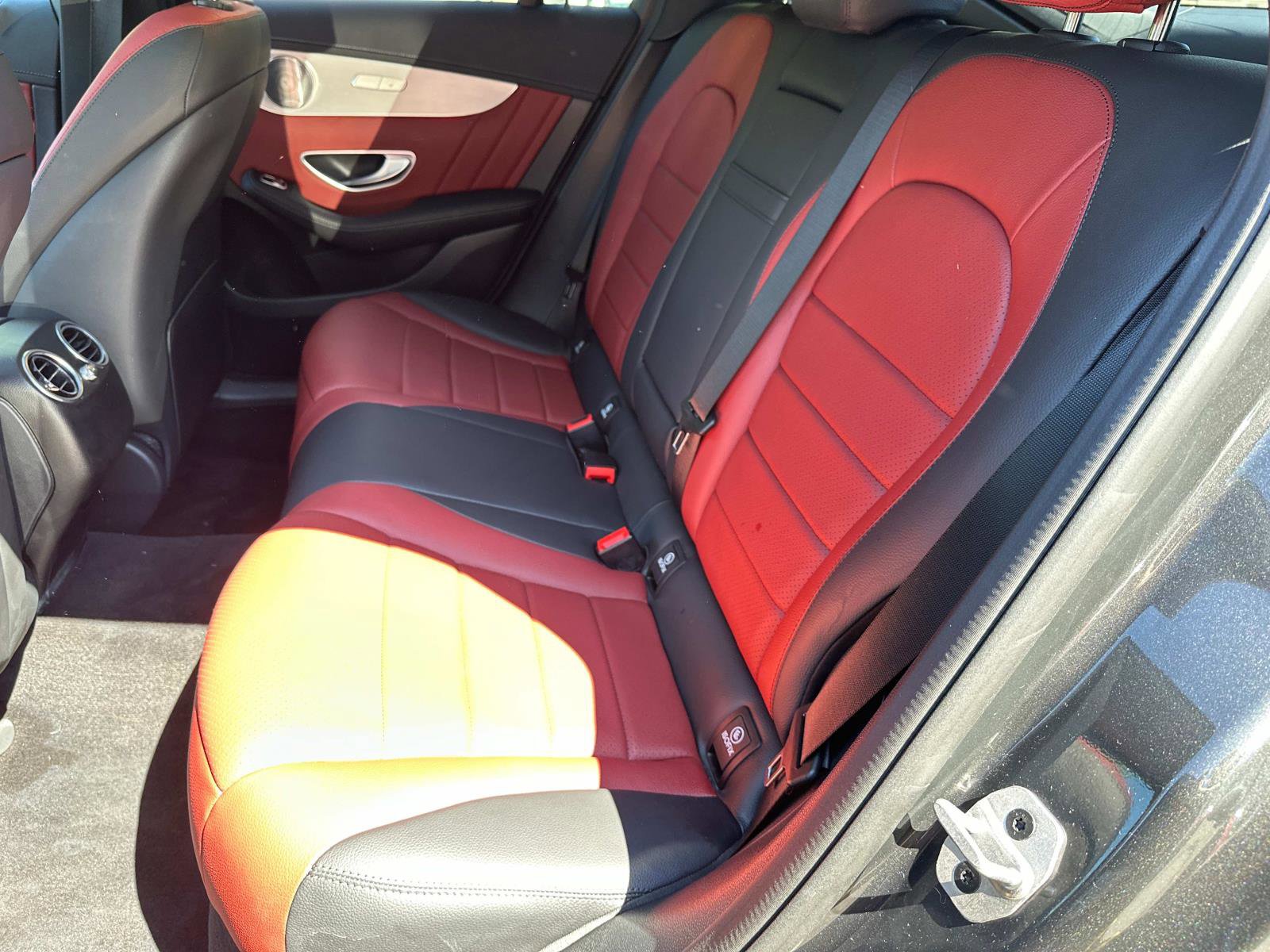 2023 Mercedes Benz GLC 300 4MATIC photo 11