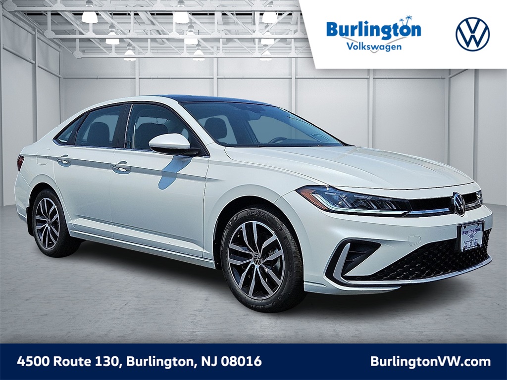 2025 Volkswagen Jetta SE's photo