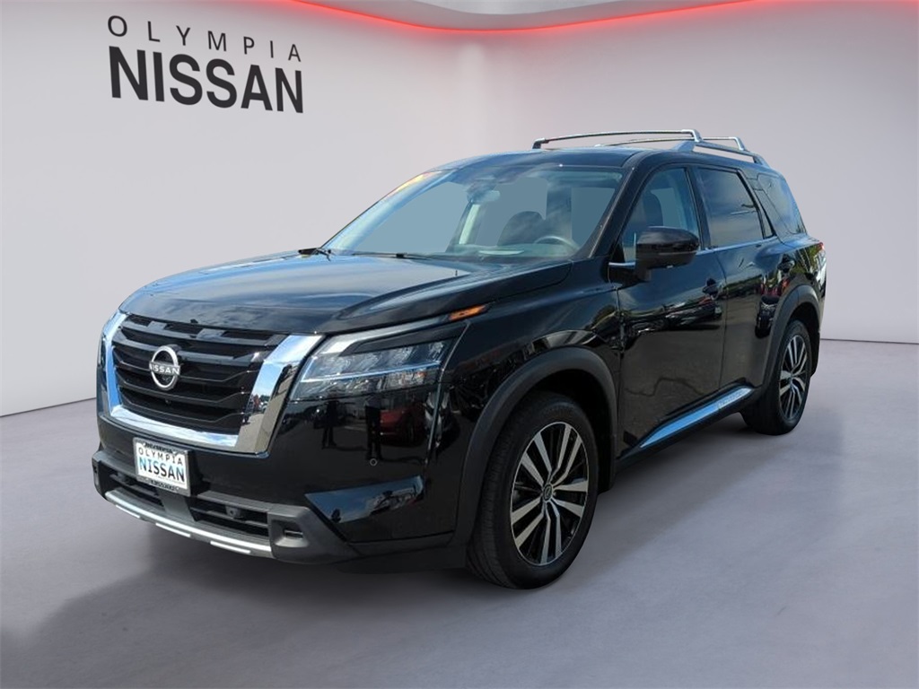2024 Nissan Pathfinder Platinum photo 4