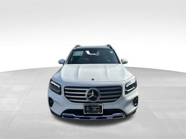 2025 Mercedes Benz GLB 250 4MATIC photo 7