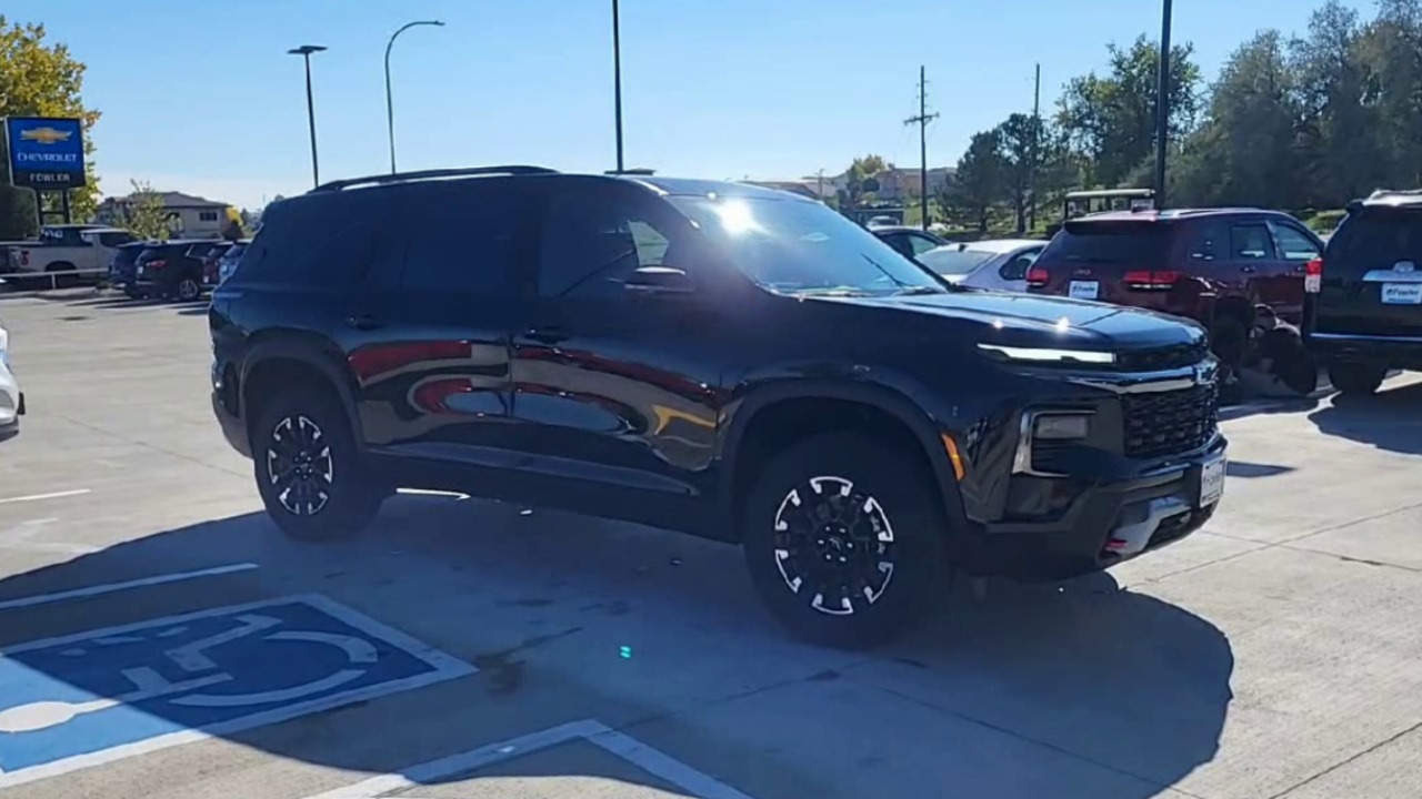 2026 Chevrolet Traverse Z71 photo 2