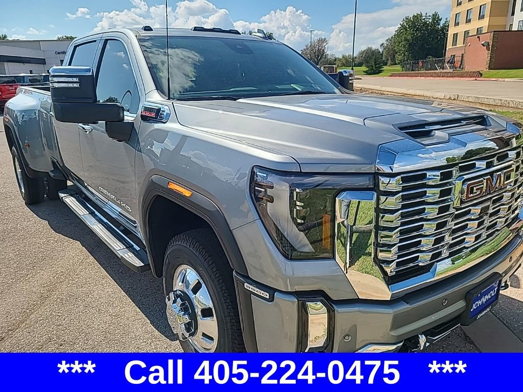 2026 Gmc Sierra 3500 HD Denali photo 14