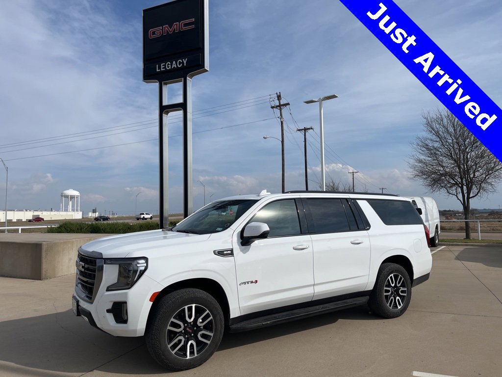 2024 GMC Yukon AT4's photo