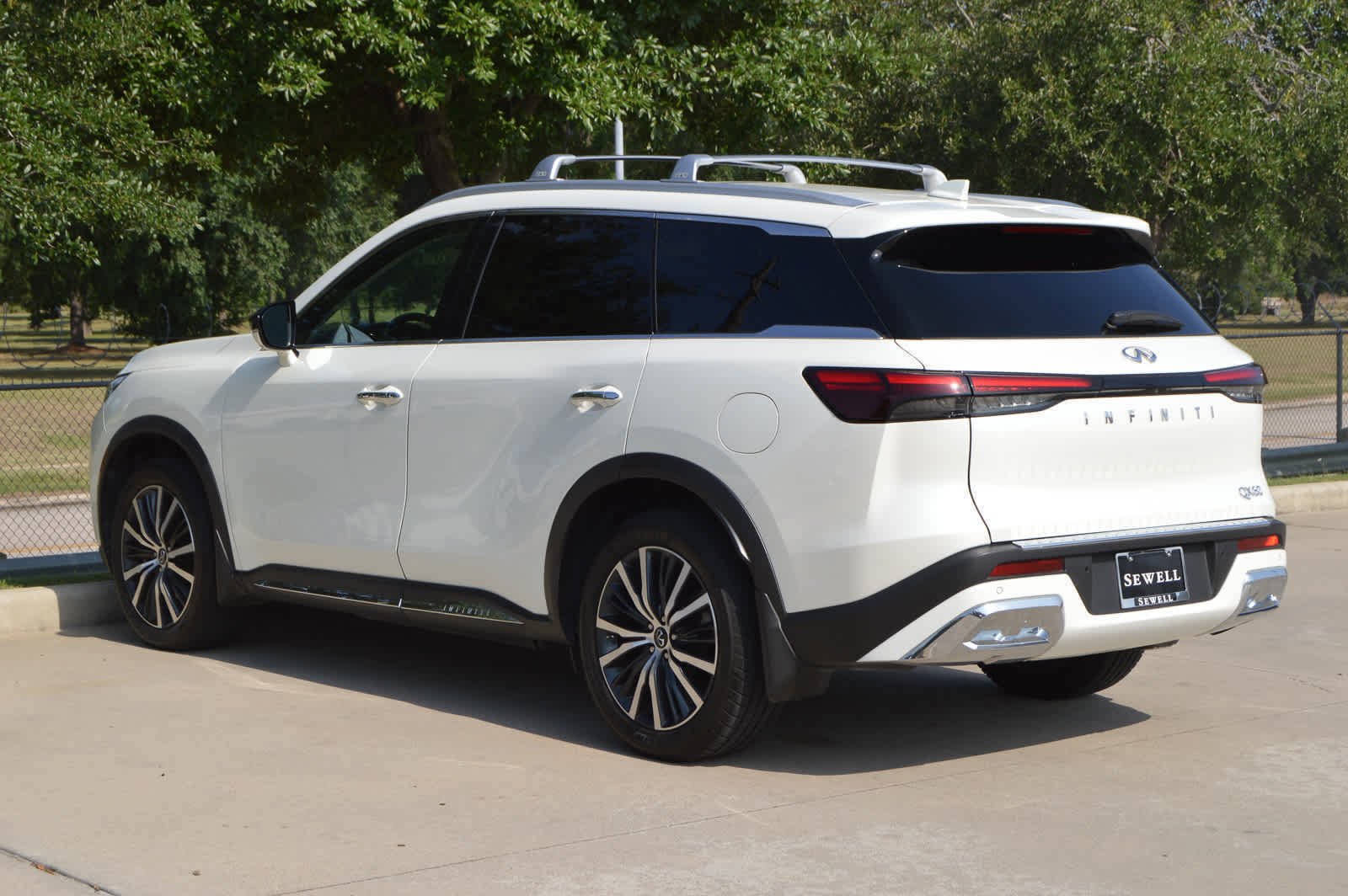 2022 Infiniti QX60 Sensory photo 6
