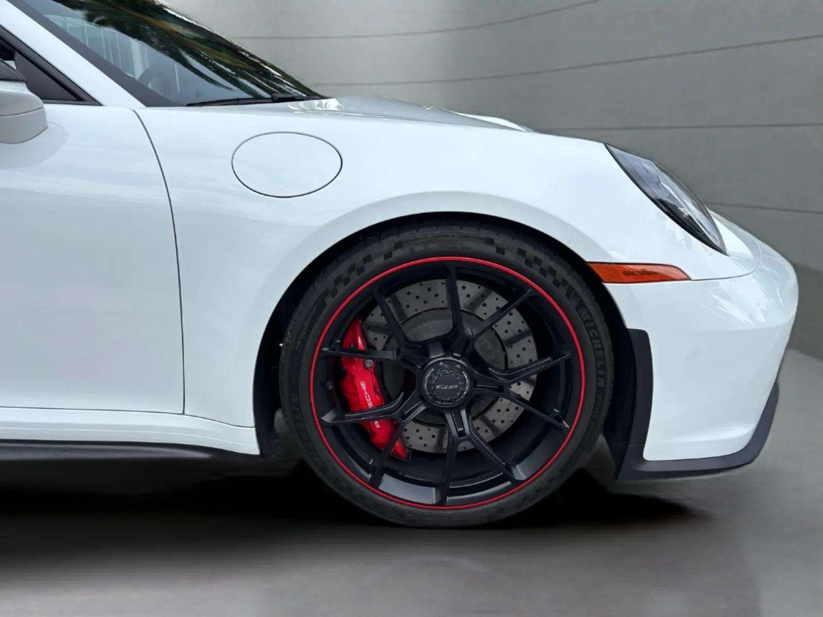 2022 Porsche 911 GT3 photo 6