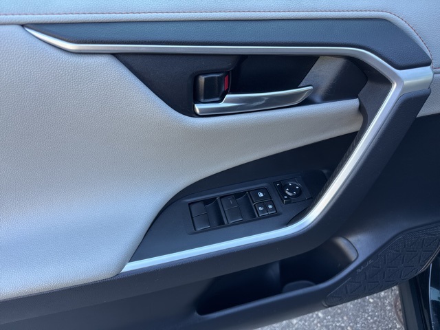 2019 Toyota RAV4 Adventure photo 20
