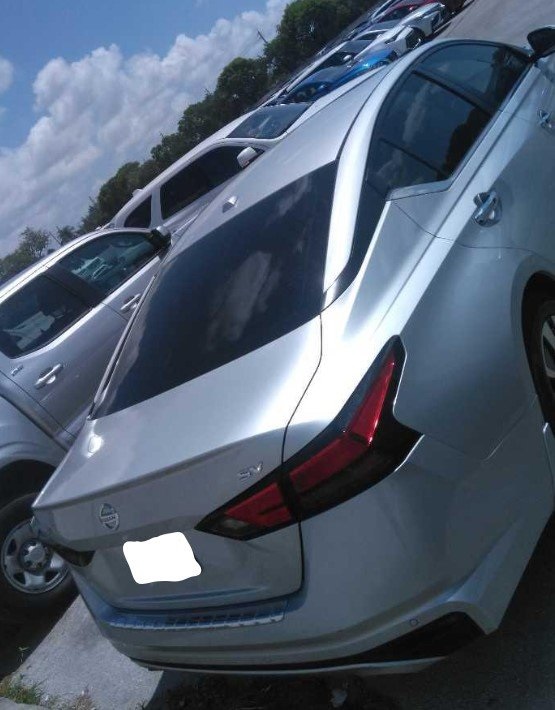 2022 Nissan Altima 2.5 SV photo 3