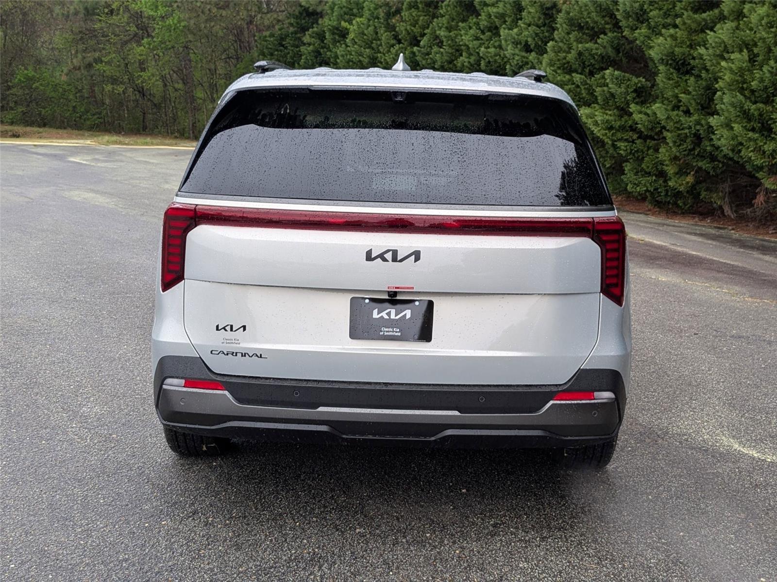 2025 Kia Carnival SX Prestige photo 8