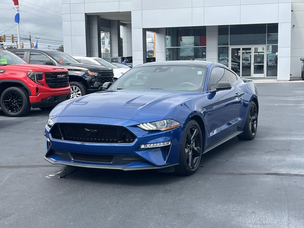 2023 Ford Mustang GT Premium photo 3