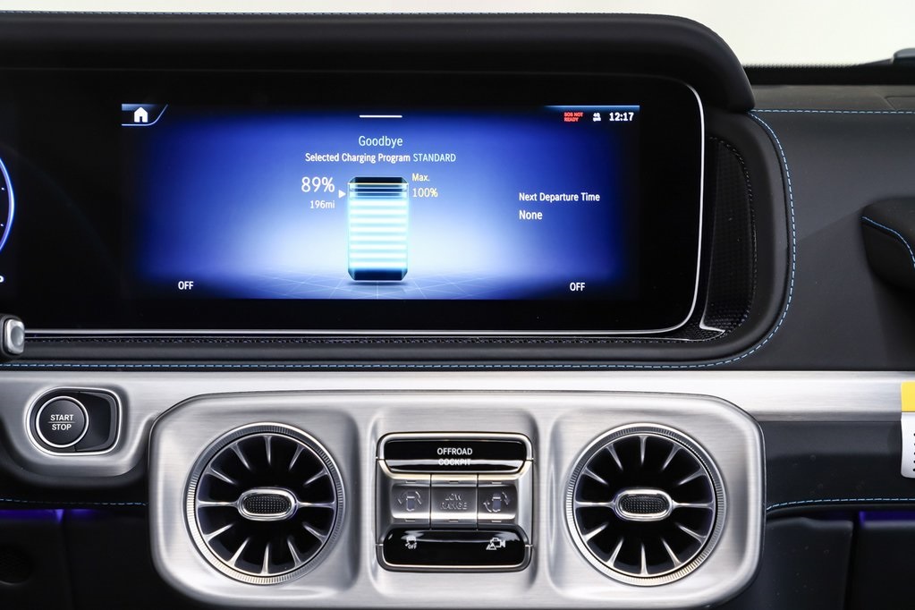 2025 Mercedes Benz G photo 17