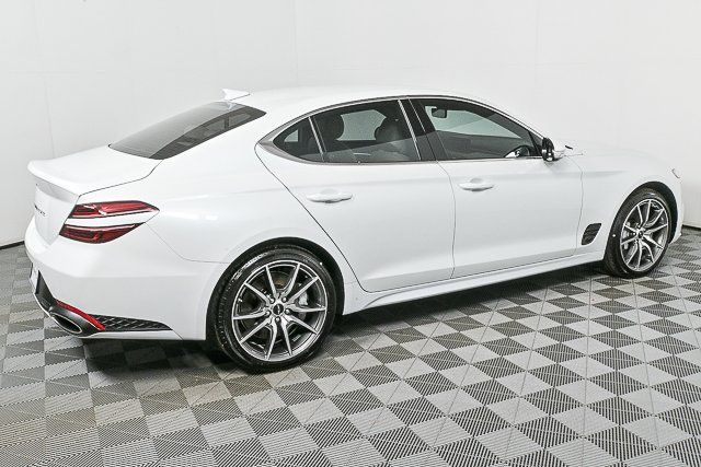 2025 Genesis G70 2.5T photo 5