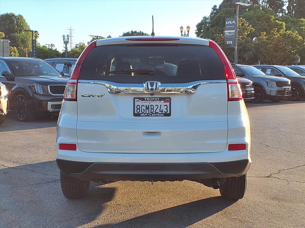 2015 Honda CR-V LX photo 4