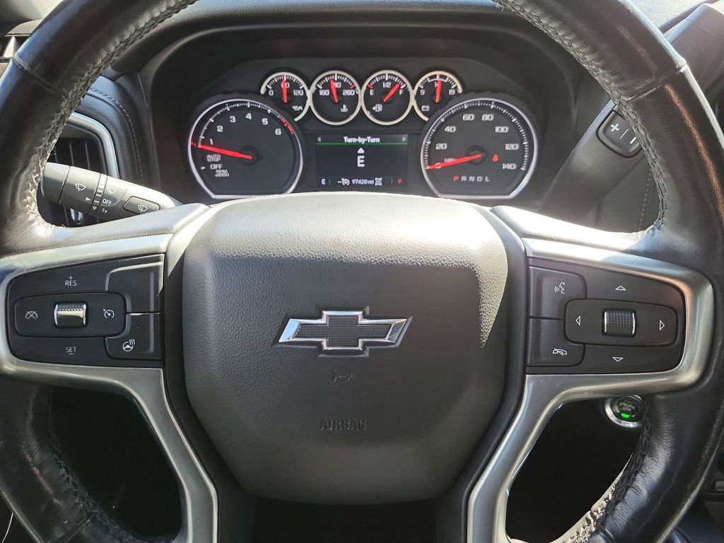 2020 Chevrolet Silverado 1500 RST photo 11