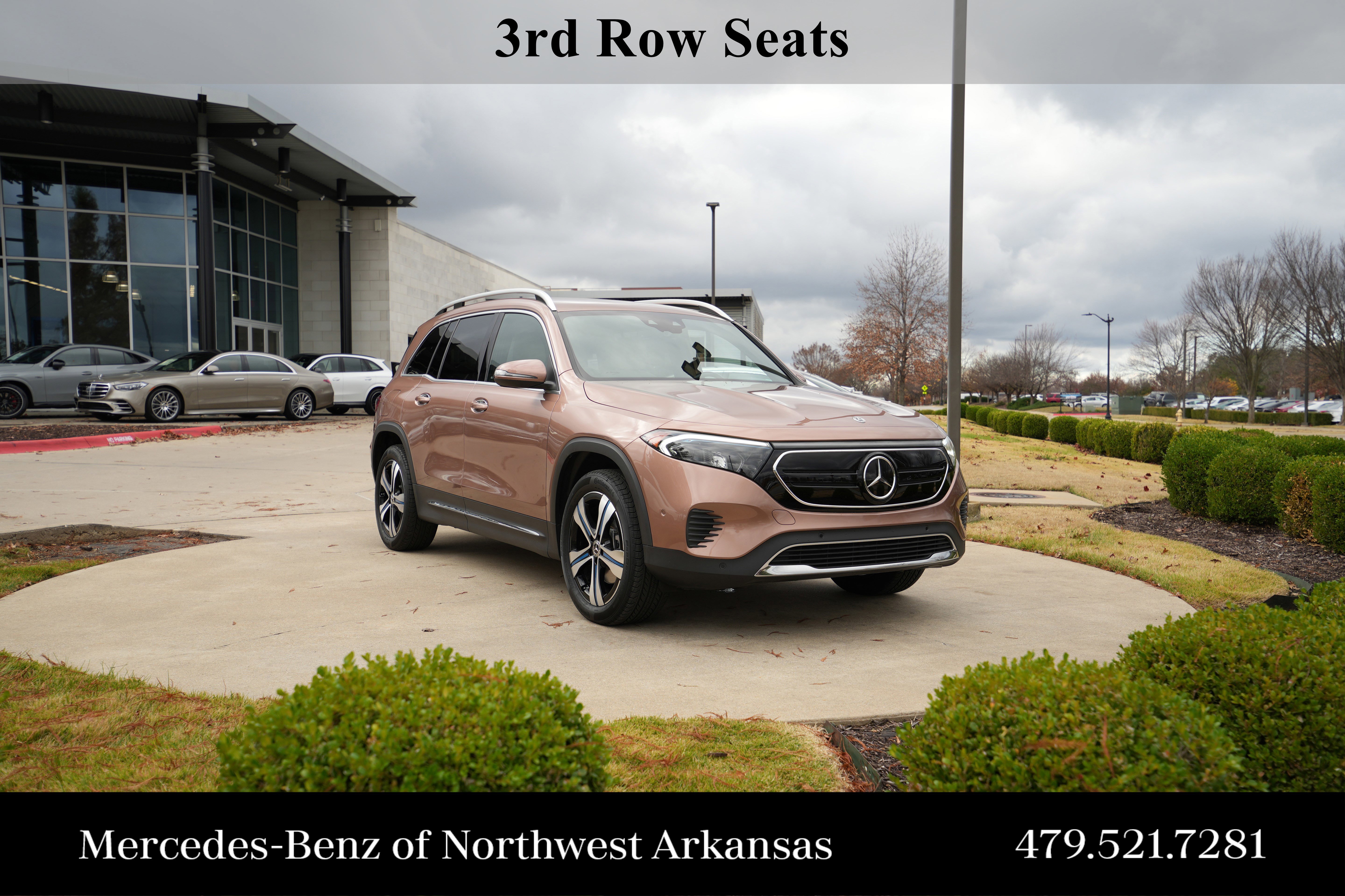 2023 Mercedes-Benz EQB Base's photo