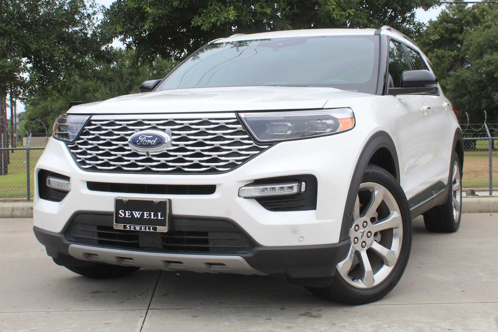 2020 Ford Explorer Platinum