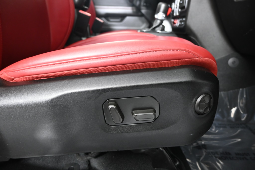 2024 Jeep Wrangler Rubicon 392 photo 13