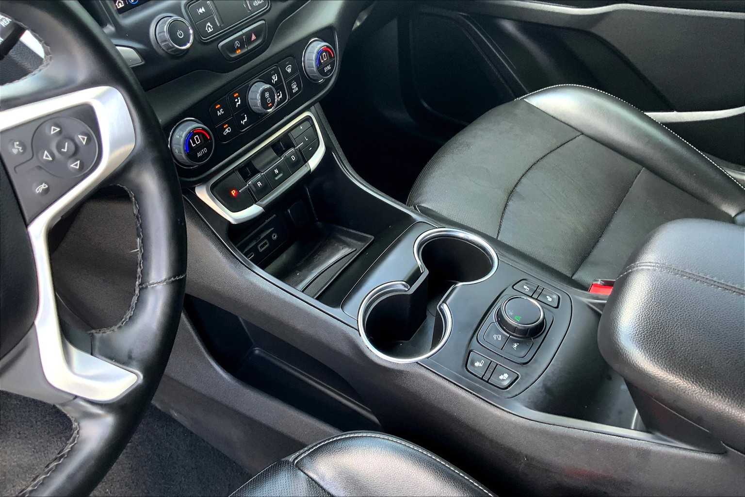 2023 Gmc Terrain SLT photo 15