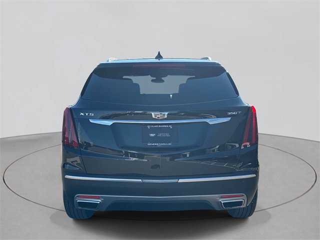 2022 Cadillac XT5 Premium Luxury photo 2