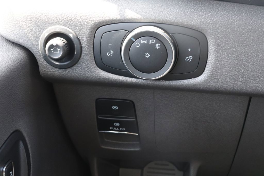 2025 Ford Transit photo 16