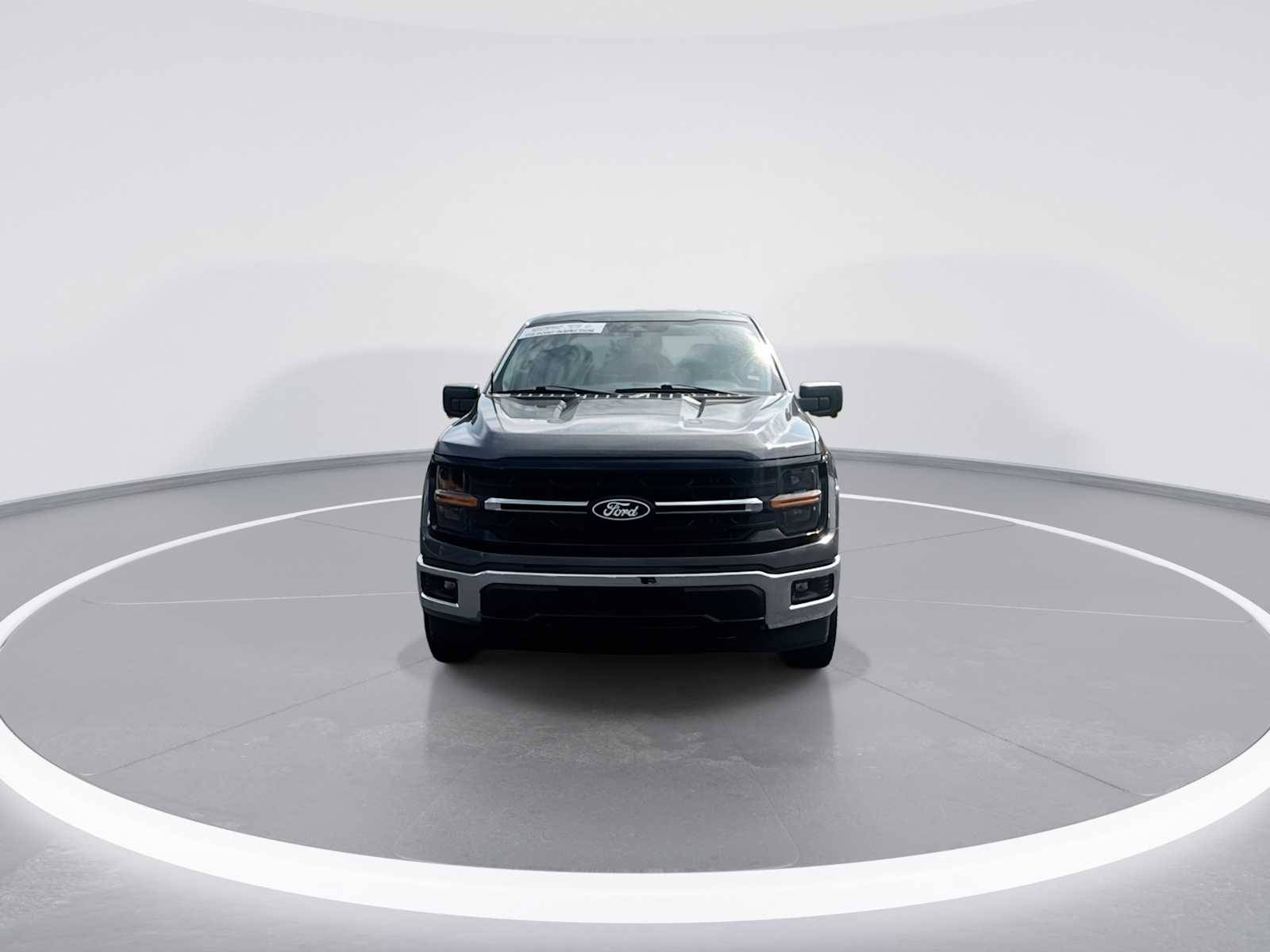 2024 Ford F-150 XLT photo 3