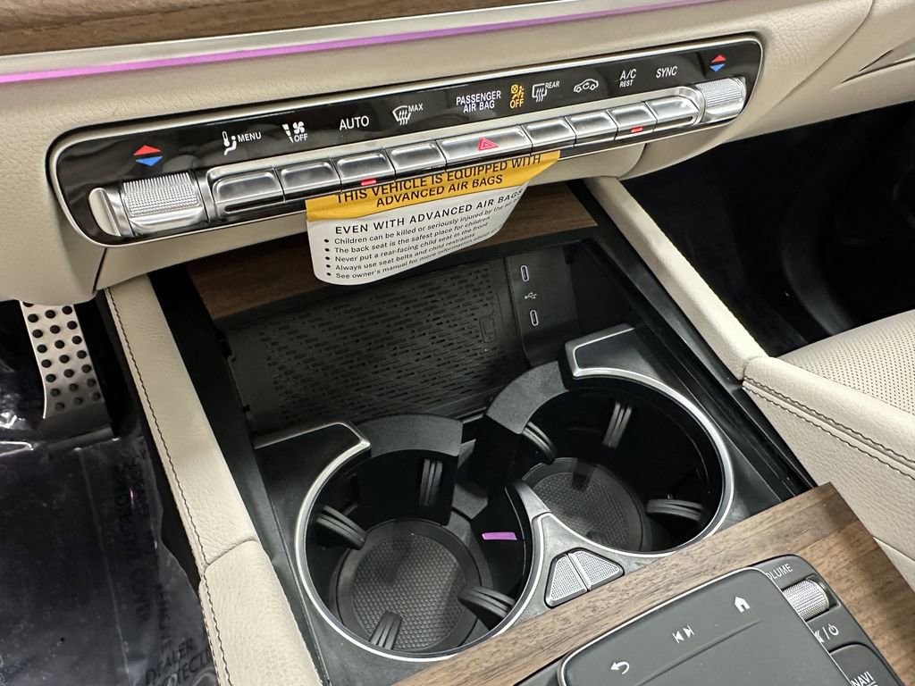 2026 Mercedes Benz GLS 450 4MATIC photo 31