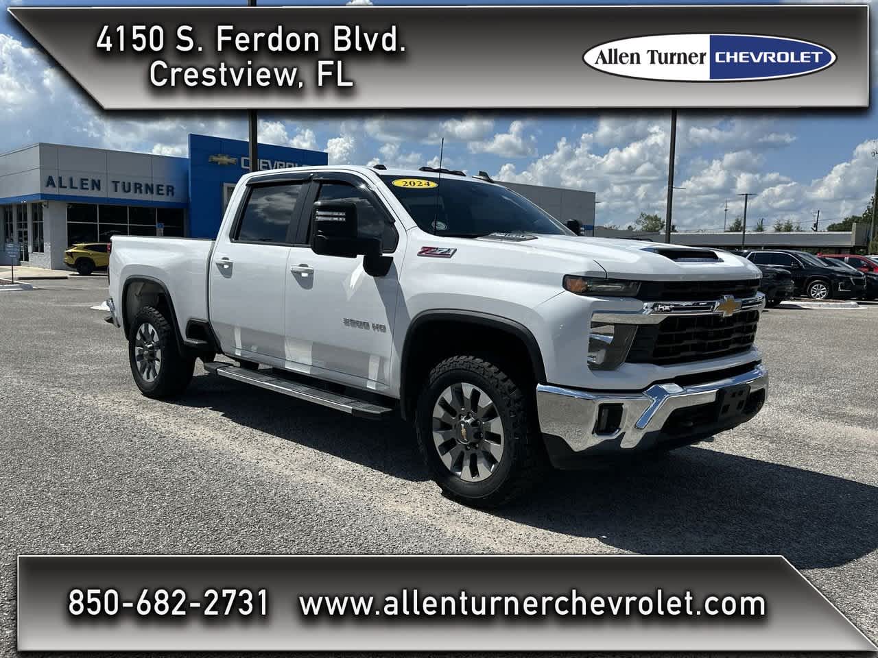 2024 Chevrolet Silverado 3500HD LT's photo