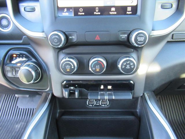 2022 Ram 1500 Big Horn Lone Star photo 24
