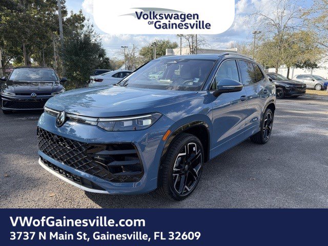 2026 Volkswagen Tiguan SEL R-Line photo 3