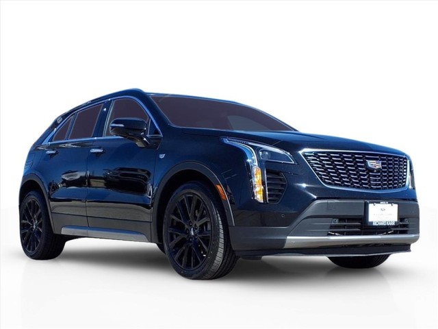 2022 Cadillac XT4 Premium Luxury