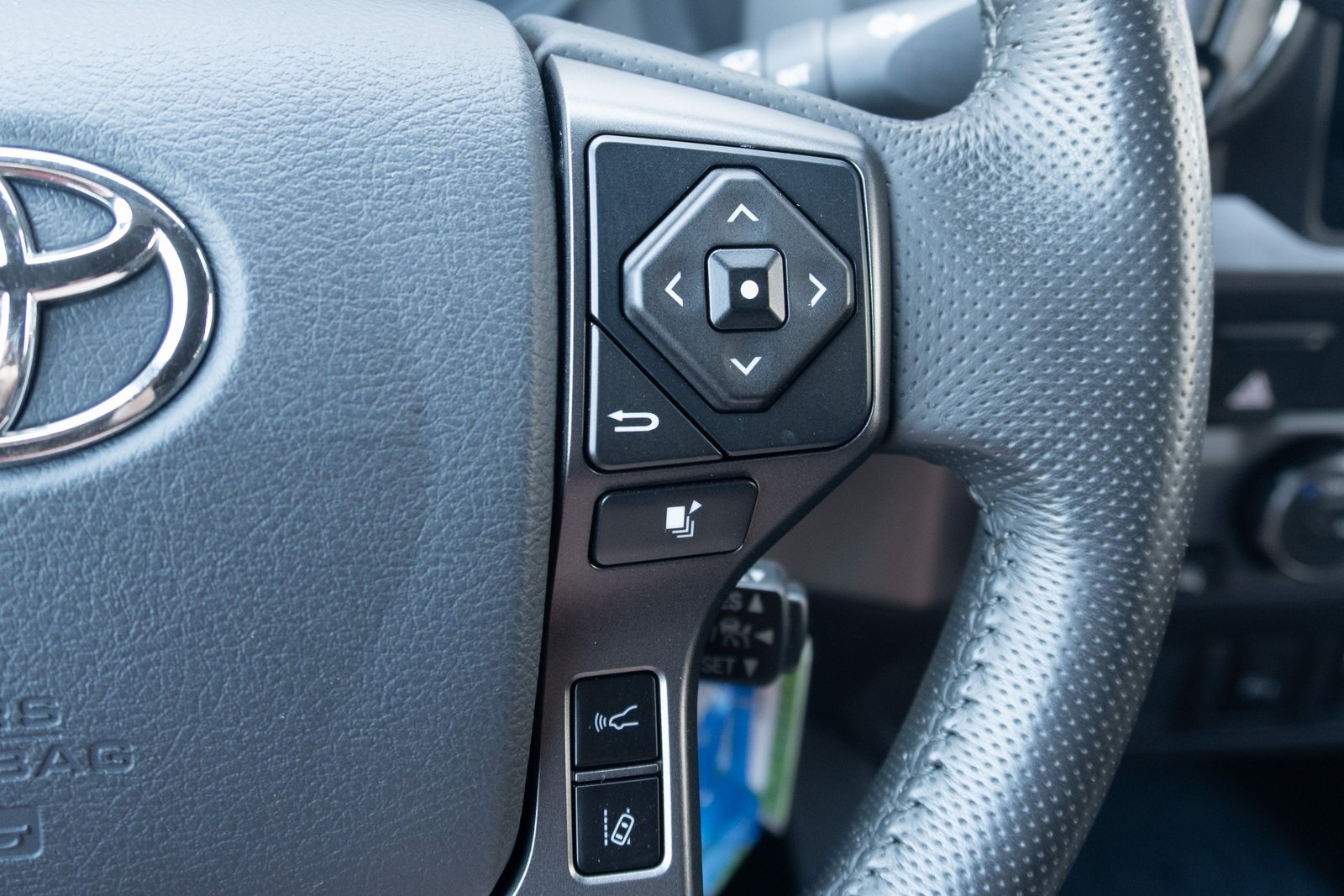 2019 Toyota Tacoma SR5 photo 7