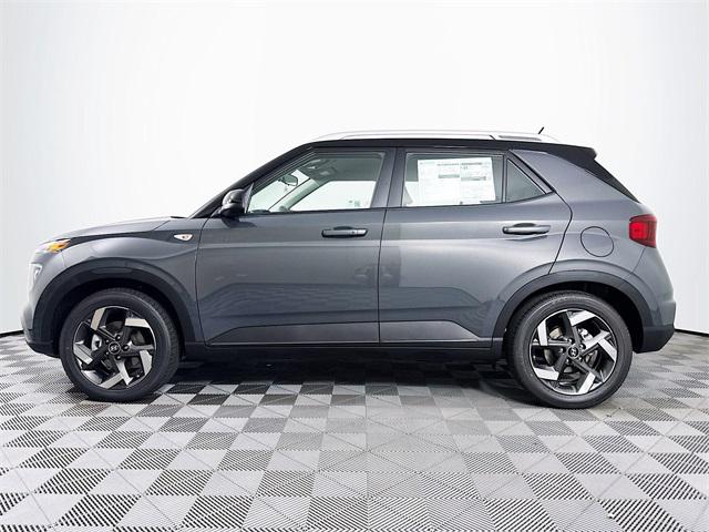 2025 Hyundai Venue Limited photo 2