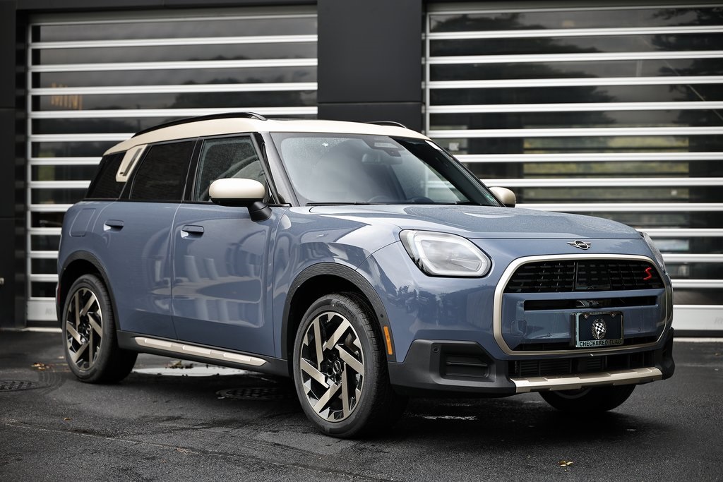 2026 MINI Countryman S's photo