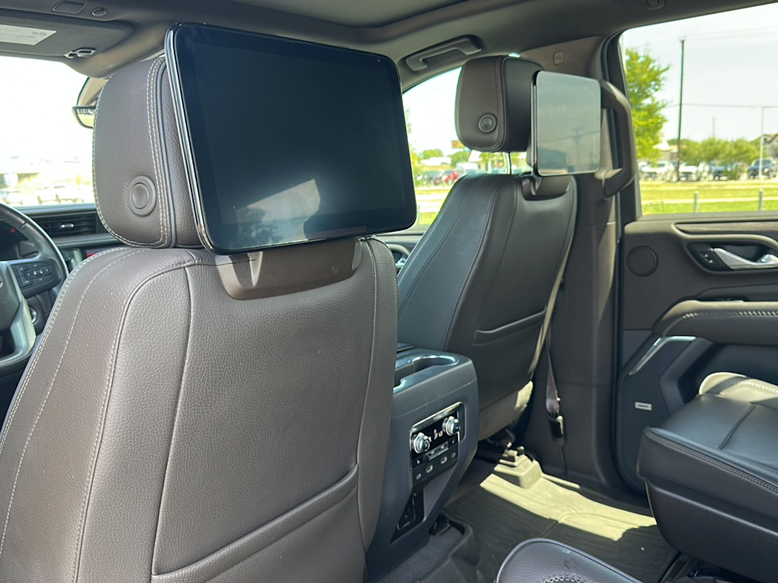 2021 Gmc Yukon Denali photo 5