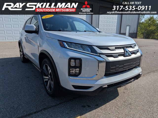 2022 Mitsubishi Eclipse Cross SE photo 3