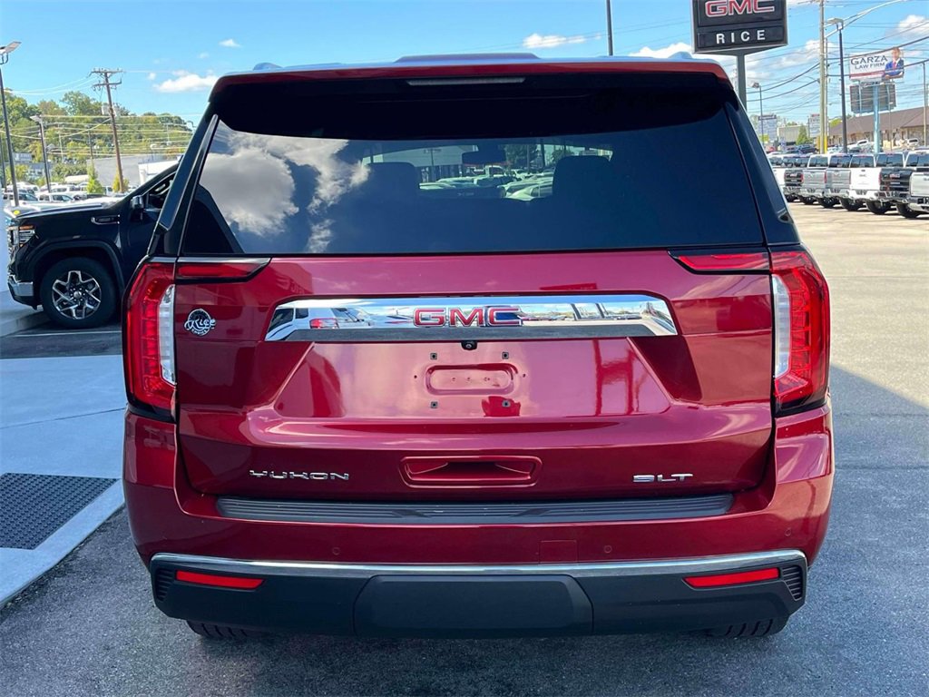 2022 Gmc Yukon XL SLT photo 3