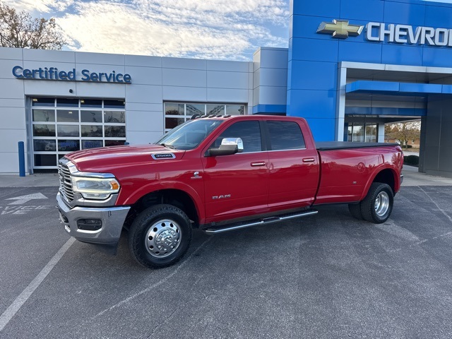 2020 Ram 3500 Laramie photo 3