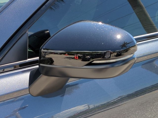 2026 Honda CR-V Sport Touring photo 9
