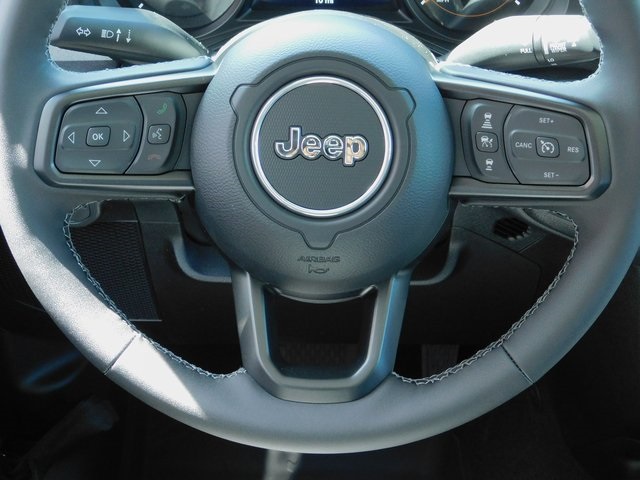 2025 Jeep Gladiator Sport S photo 9