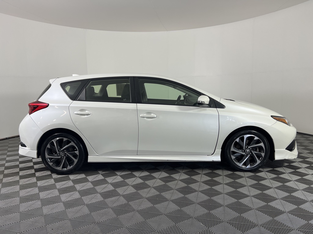 2018 Toyota Corolla iM Base photo 5