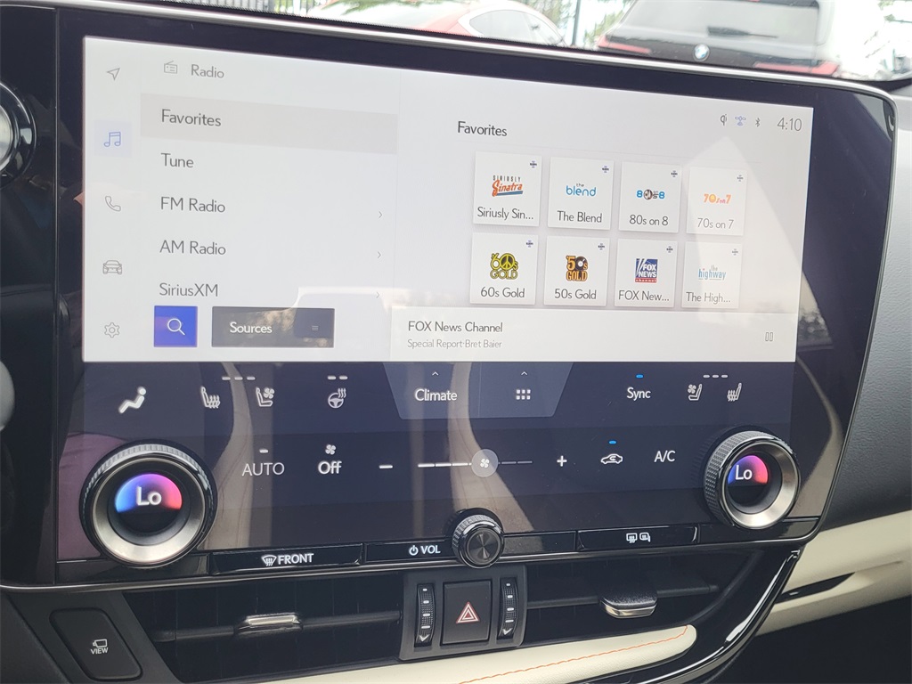2024 Lexus NX 350h Luxury photo 22