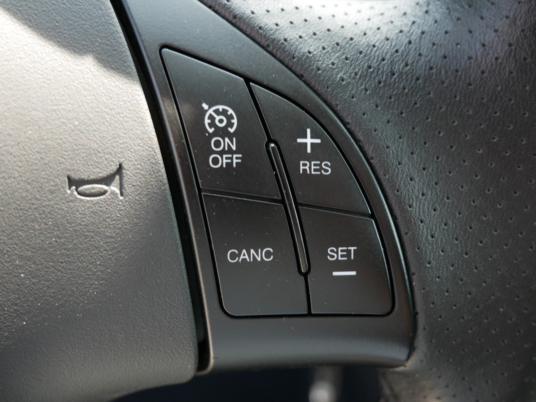 2015 Fiat 500 Sport photo 27