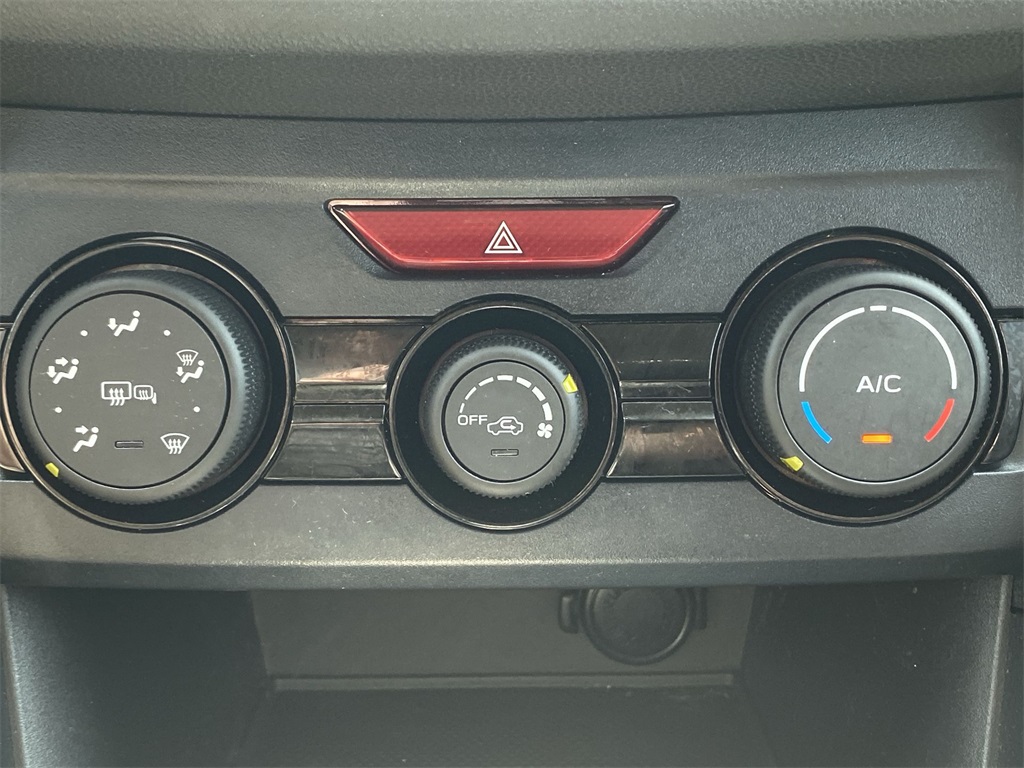 2019 Subaru Crosstrek 2.0i Premium photo 14