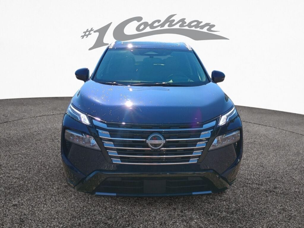 2025 Nissan Rogue Platinum photo 2